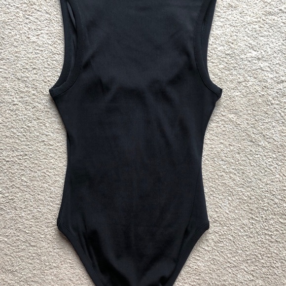 H&M TREND BLACK RIBBED STRETCH BANDAGE BODYSUIT TOP Tank Top Scoop Neck New Sz 4 - Picture 8 of 8